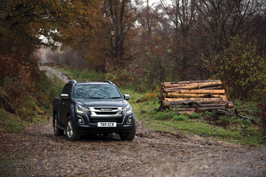  Isuzu D-Max Double Cab 2017 года  (UK) (фото 22 из 33)